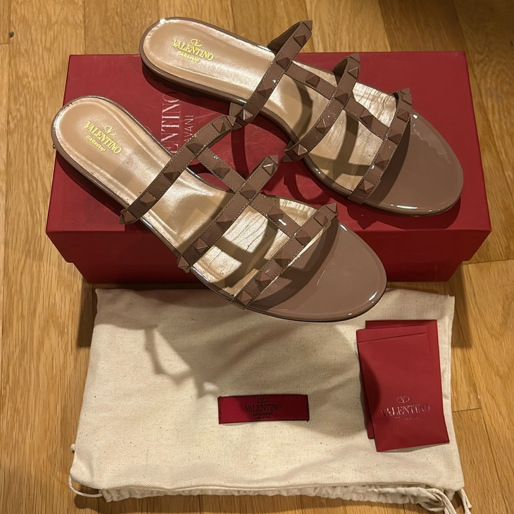 Valentino Rockstar Sandals